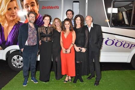 Warum stehen Matthias Matschke, Bettina Lamprecht, Sonsee Neu, Bastian Pastewka, Cristina do Rego, Sabine Vitua sowie Dietri...