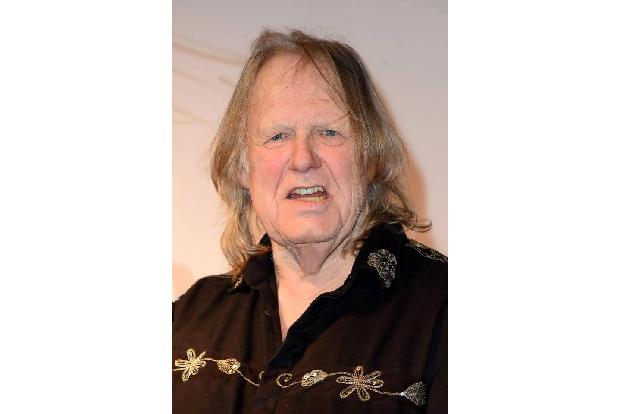 ...der mittlerweile verstorbene Gunter Gabriel wollte nicht seine gesamte Zeit im Dschungelcamp absitzen und entschied sich ...