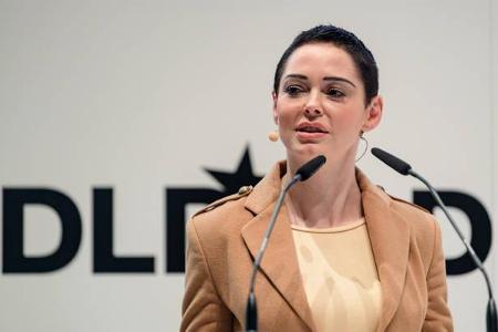 ...sich immer mehr Frauen trauten, Machtmissbrauch in der Filmbranche und anderen Bereichen anzuprangern. Seitdem ist die Sc...