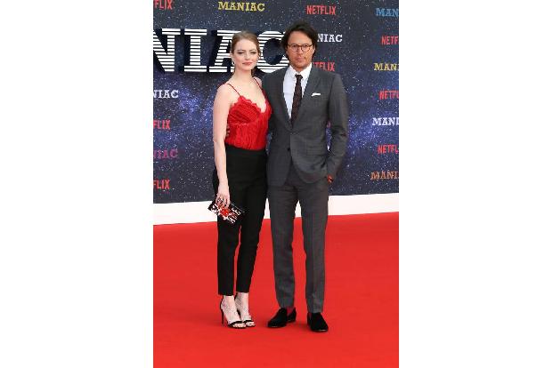 ...Cary Fukunaga, der sich bereits für die düstere Serie 'True Detective' verantwortlich gezeichnet hatte und ursprünglich a...