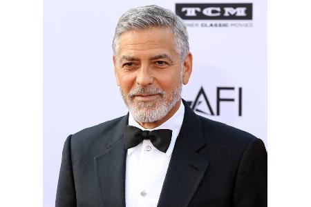 ...George Clooney, denn er tingelte als Versicherungsvertreter durchs Land. Bei seinem charmanten Lächeln muss er damit eine...