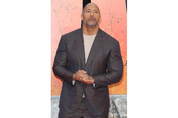 ...Dwayne 'The Rock' Johnson und sein Kollege Vin Diesel, doch dann warf The Rock seinem Kollegen über Social Media Unprofes...