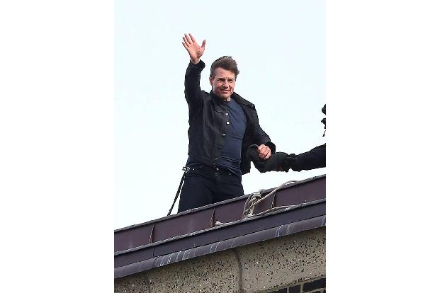 Tom Cruise hat es bei den Dreharbeiten zu 'Mission: Impossible - Fallout' ganz schlimm erwischt: Während eines Sprunges von ...