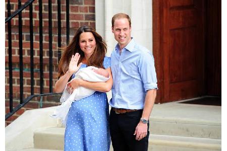 ...um dem künftigen König und seinen Eltern Herzogin Kate und Prinz William ihre Glückwünsche auszurichten. In diesem Jahr g...