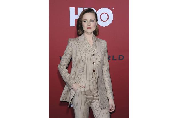 Natürlich durfte zur Premiere der zweiten Staffel der Star von 'Westworld' nicht fehlen: Evan Rachel Wood spielt die älteste...