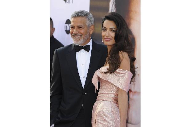 Wer Dwayne schon für einen Topverdiener hält: George Clooney machte mit Einnahmen von 206,1 Millionen Euro rund das Doppelte...