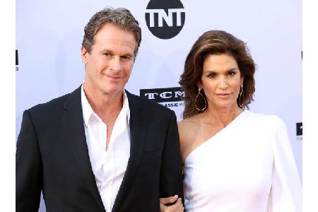 Nachdem ihre Ehe mit Womanizer Richard Gere 1995 nach vier Jahren scheiterte, verlor Fashion-Ikone Cindy Crawford ihr Herz a...