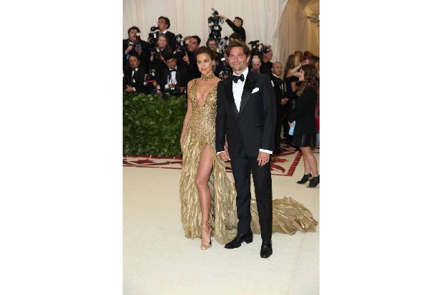 Bradley Cooper hat alles richtig gemacht: Er ist ein erfolgreicher Schauspieler und konnte sich eine der schönsten Frauen de...