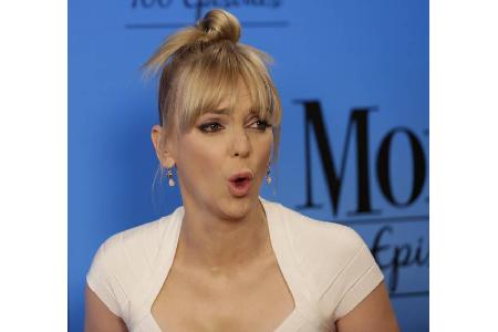 Nein, Anna Faris musste Chris Pratt keine 900.000 Dollar zahlen. Der hat genug Kohle. Diese Summe ging an Faris' ersten Ehem...