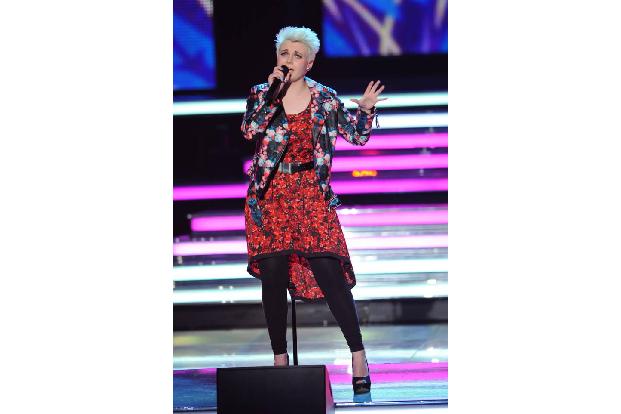 ...Elaiza bei dem Gesangswettbewerb 2014 in Kopenhagen ab. Mit dem Song 'Is It Right' trällerte sie sich auf Rang 18. Damit ...