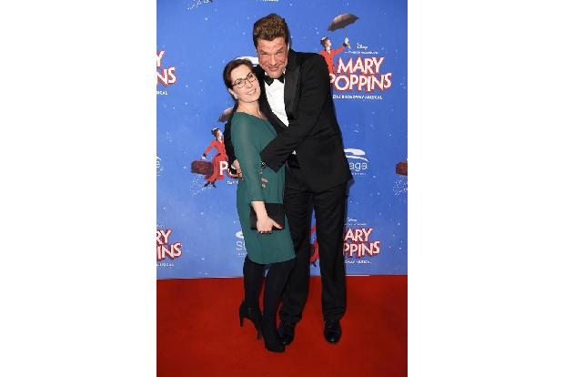 ...Comedian Tetje Miederdorf seine Frau Cornelia gar nicht mehr hergeben wollte. Doch nicht nur klassische Ehepaare...