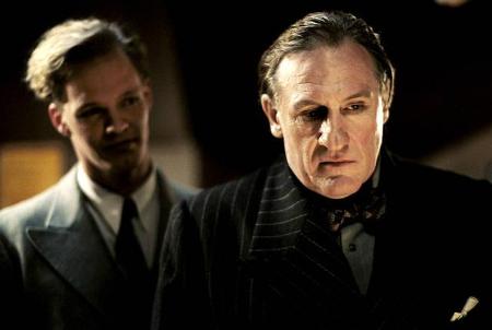 …im Jahr 2014 Depardieu aus seiner Autobiografie zitierte, habe es immer einen guten Grund gegeben, keine Familie zu bilden:...