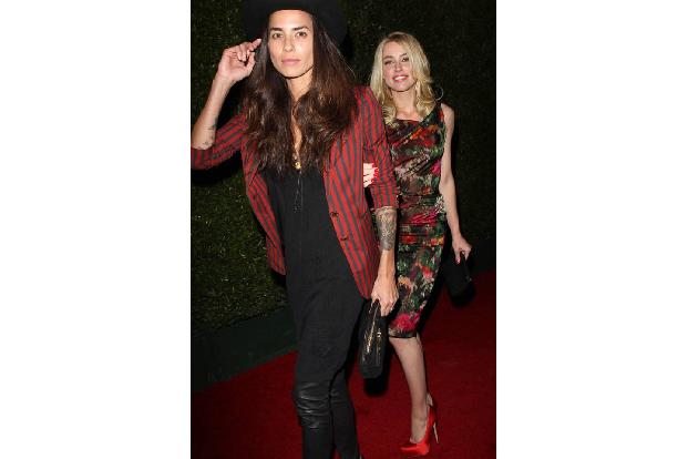 ...Amber und Tasya van Ree, denn mit der Fotografin war die bisexuelle Schauspielerin ganze vier Jahre lang zusammen, von 20...