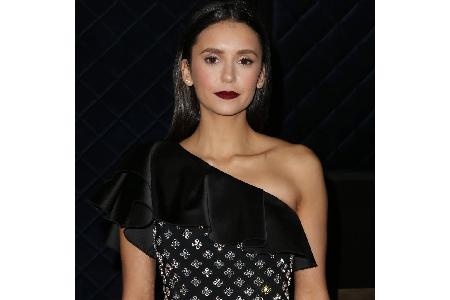 Nina Dobrev