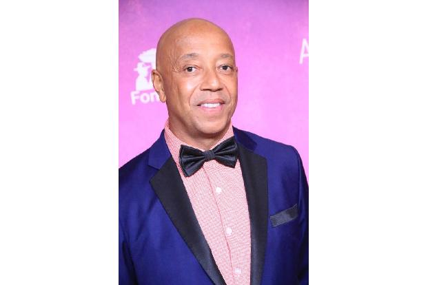Russell Simmons ist Mitbegründer des Plattenlabels Def Jam, bei dem unter anderem die Beastie Boys, Rihanna und Kanye West u...