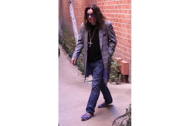 Er war der Fürst der Dunkelheit, einer der größten Rockstars überhaupt: Ozzy Osbournes Bühnenshow mit Black Sabbath war lege...