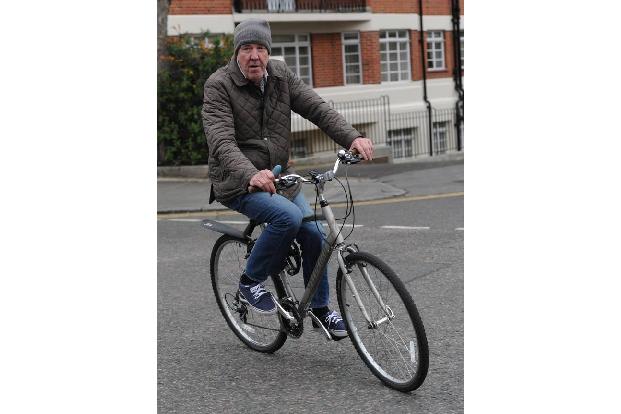 ...zweifellos Jeremy Clarkson. Eigentlich würde man den Moderator von 'Top Gear' und 'The Grand Tour' doch rund um die Uhr i...