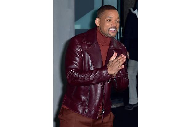 Der eigentliche Sinn von Camping ist bei Hollywood-Star Will Smith ein wenige verloren gegangen. Er hat sich 2011 zwei Wohnw...