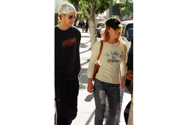 Gleich zwei Superstars auf einen Streich hatte ein texanischer Radiosender auf dem Gewissen. Britney Spears und ihr damalige...