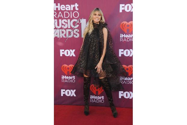 Auch Heidi Klum erschien solo. Eine Seltenheit, sieht man sie doch heutzutage kaum ohne ihren Verlobten Tom Kaulitz. Schon v...