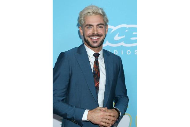 ...Zac Efron als Heilsbringer. Dessen Aufgabe ist es nämlich, die Hauptfigur, einen Stoner namens Moondog, auf den rechten W...