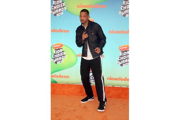 ...Will Smith erhielt zwar keinen Preis, konnte sich die Veranstaltung aber nicht entgehen lassen, da er neue Szenen aus der...