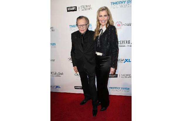 Seit 22 Jahren sind Larry King und seine Frau Shawn bereits ein Ehepaar. Offensichtlich hat der Talk-König nach seinen vorhe...