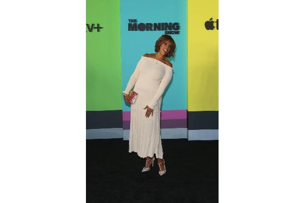...das Nachrichtengewerbe handelt, sind natürlich US-amerikanische Nachrichtenmoderatoren besonders neugierig. Gayle King ha...