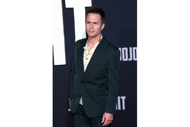 ...deutscher Offizier Klenzendorf ist Sam Rockwell in 'Jojo Rabbit' zu sehen, der für seine Leistung in 'Three Billboards Ou...