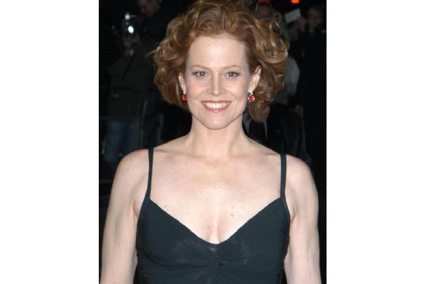 Eigentlich heißt der Star Susan Alexandra Weaver, doch seit sie 14 ist stellt sich Sigourney Weaver unter dem Namen vor, unt...
