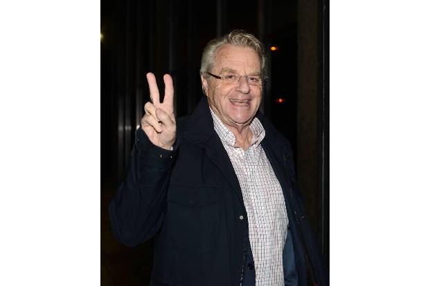 Jerry Springer ist mit Krawall-Talkshows bekannt geworden. Dabei hat er jahrelang als Anwalt praktiziert und war sogar Partn...