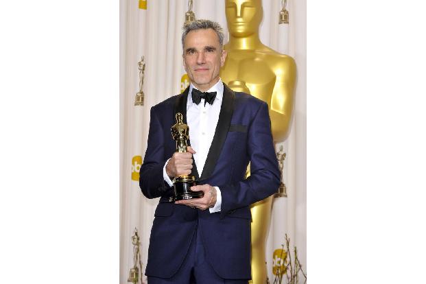 Daniel Day-Lewis beendete seine erfolgreiche Filmkarriere im Alter von 60 Jahren 2017 mit dem Film 'Der seidene Faden'. Er f...