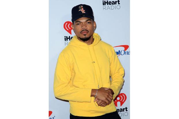 …Chance The Rapper. Überhaupt finden viele Rapper Gefallen an Kanyes Botschaft, denn auch Travis Scott und DMX wurden schon ...
