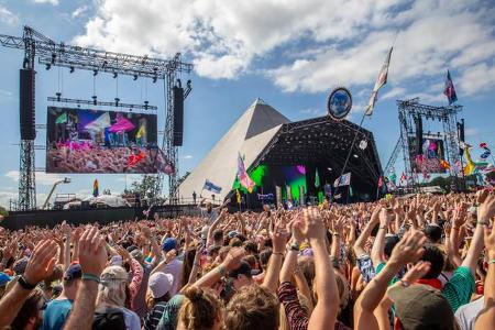 Jedes Jahr das gleiche Theater: Wer Tickets für das berühmteste Musikfestival der Welt, das britische Glastonbury Festival, ...