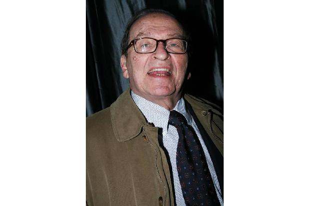 Sidney Lumet stand mit 83 noch für 'Tödliche Entscheidung – Before the Devil Knows You’re Dead' hinter der Kamera. Er starb ...