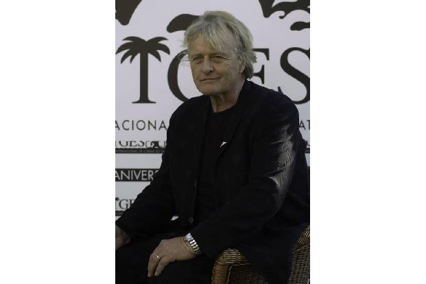 ...bekanntesten Rollen ist sicherlich die in dem Thriller 'The Hitcher' von 1986, während der Niederländer seine beste Leist...