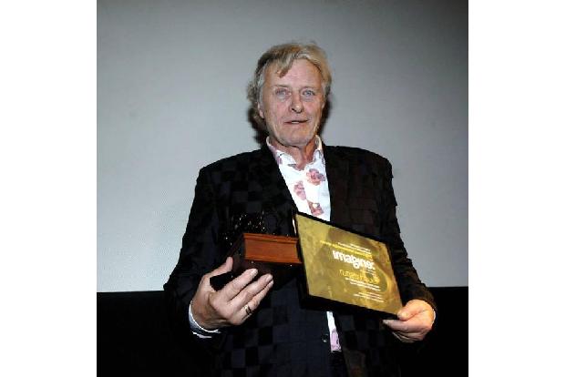 ...Ermanno Olmis Melodram 'Die Legende vom heiligen Trinker' 1988 ablieferte. Für seine vielseitige Karriere erhielt er 2011...