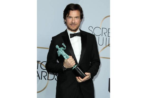 …bildete Jason Bateman, der für 'Ozark' ausgezeichnet wurde und den Preis nur zu gerne lächelnd in die Kamera hielt. Die Kri...