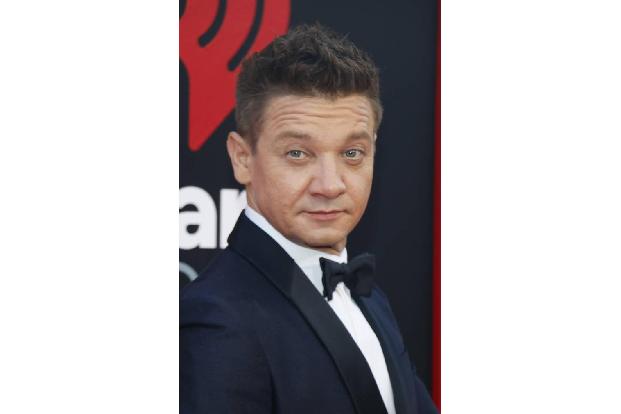 Sein Name wird auf dieser Liste wohl niemanden verwundern: Actionheld Jeremy Renner ist bekannt dafür, dass er seine Stunts ...