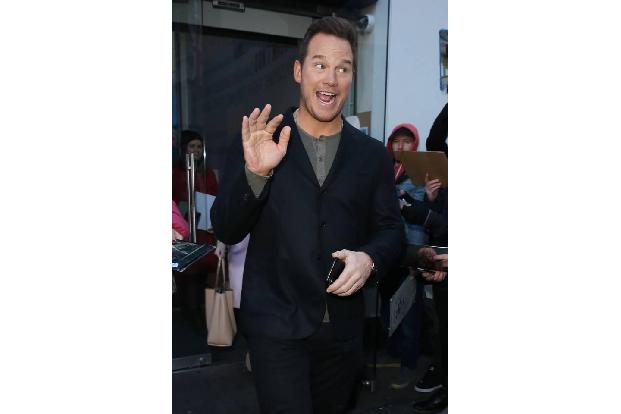 Schauspieler Chris Pratt gilt gemeinhin als volksnah. Zum Start des neuen Lego-Films wird das jetzt aber auf die Probe geste...