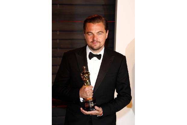 Das es auch nach unzähligen Versuchen noch klappen kann, hat Leonardo DiCaprio bewiesen. Jahrzehnte litt er unter dem nie en...