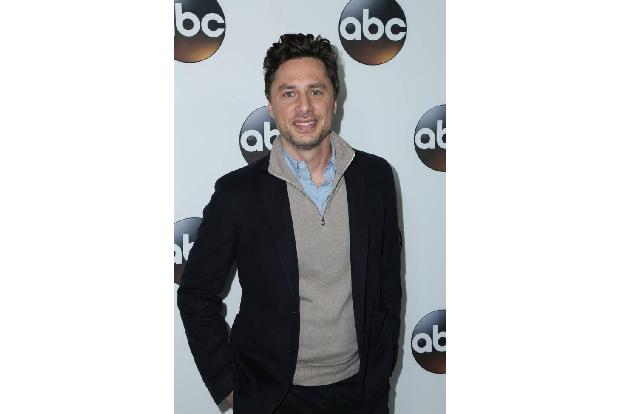 …enge Freundschaft zu 'Scrubs'-Star Zach Braff pflegt?! Kennengelernt hatten sich die beiden über gemeinsame Freunde. Wahre ...