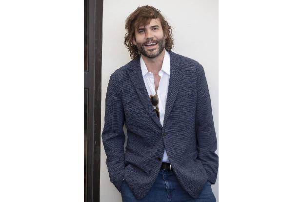 ...Rossif Sutherland als Busfahrer zu sehen ist, Donalds Sohn und Kiefers Halbbruder. Die Kritiken zum Melodram sind allerdi...