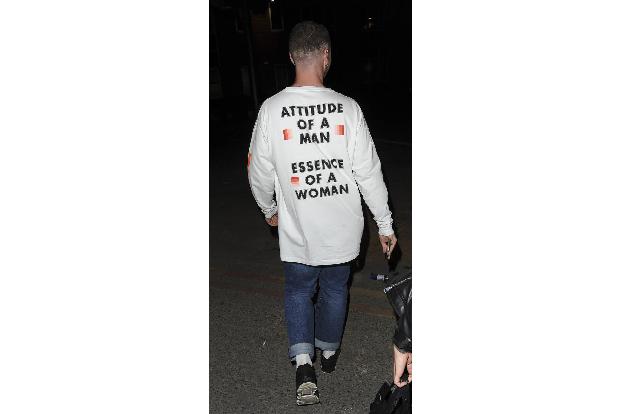 Sänger Sam Smith teilt seine Wahrheit mit allen, die hinter ihm stehen: Er hat die Attitüde eines Mannes und die Essenz eine...