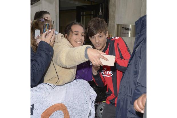 Louis Tomlinson wurde durch seine Teilnahme an einer Schulmusical-Version von 'Grease' dazu inspiriert, an 'X Factor' teilzu...