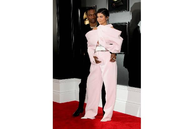 Drama steht in der Familie quasi auf dem Programm. Dennoch hat die Beziehung von Kylie Jenner und Travis Scott so manchen An...
