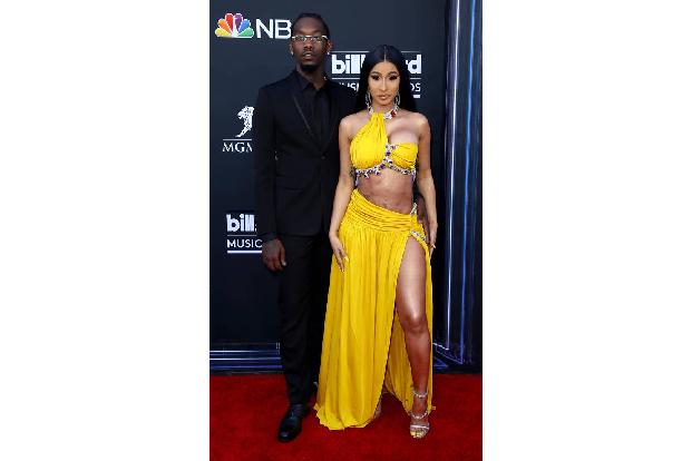 Cardi Bs Mann Offset betrog die Rapperin nur wenige Monate nach der Hochzeit. Sie schmiss ihn raus, doch ohne einander konnt...
