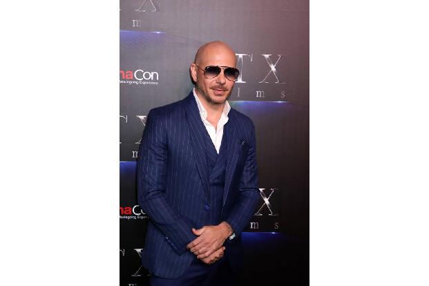...'UglyDolls' an. Im englischsprachigen Original leiht Rapper Pitbull einer der hässlichen Puppen seine Stimme. Fans werden...