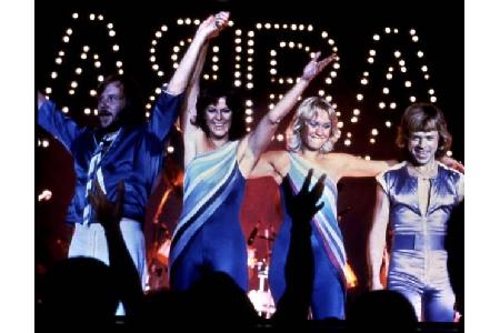 …zwei Songs bringt die Kult-Band ABBA dieses Jahr noch auf den Markt. Wann 'I Still Have Faith In You' und 'Don't Shut Me Do...