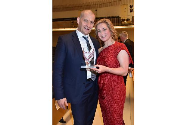 Als engagierte Frau, nicht nur im Bereich Sport, wurde Claudia Pechstein mit einem Victress Award geehrt. Dabei war ihr Mann...